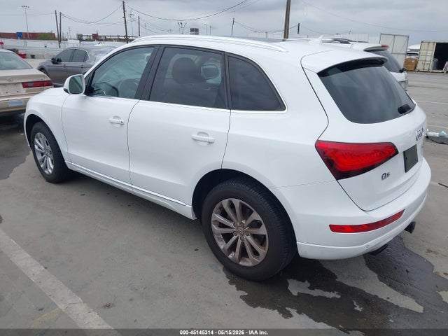 Audi Q5 2.0t Premium