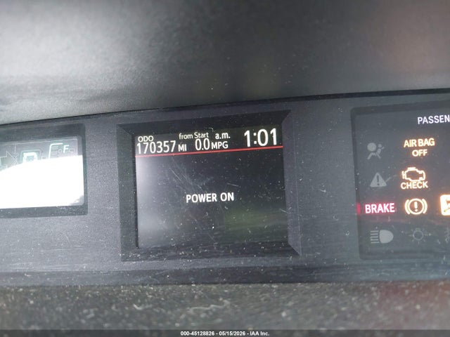 Toyota Prius c Three