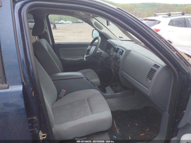 Dodge Dakota Quad Slt
