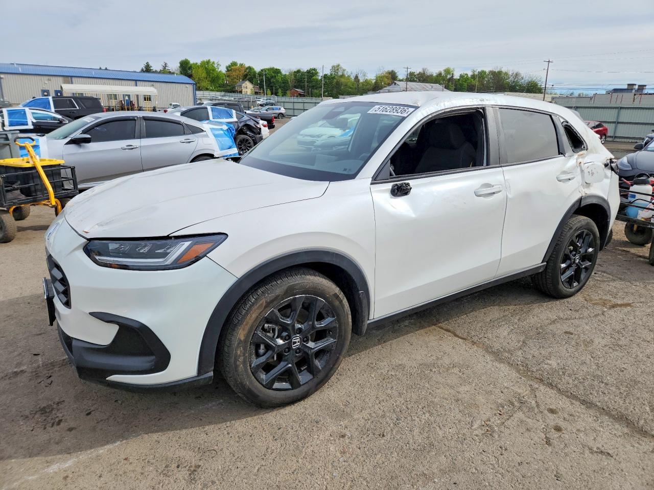 Salvage Honda HR-V Image