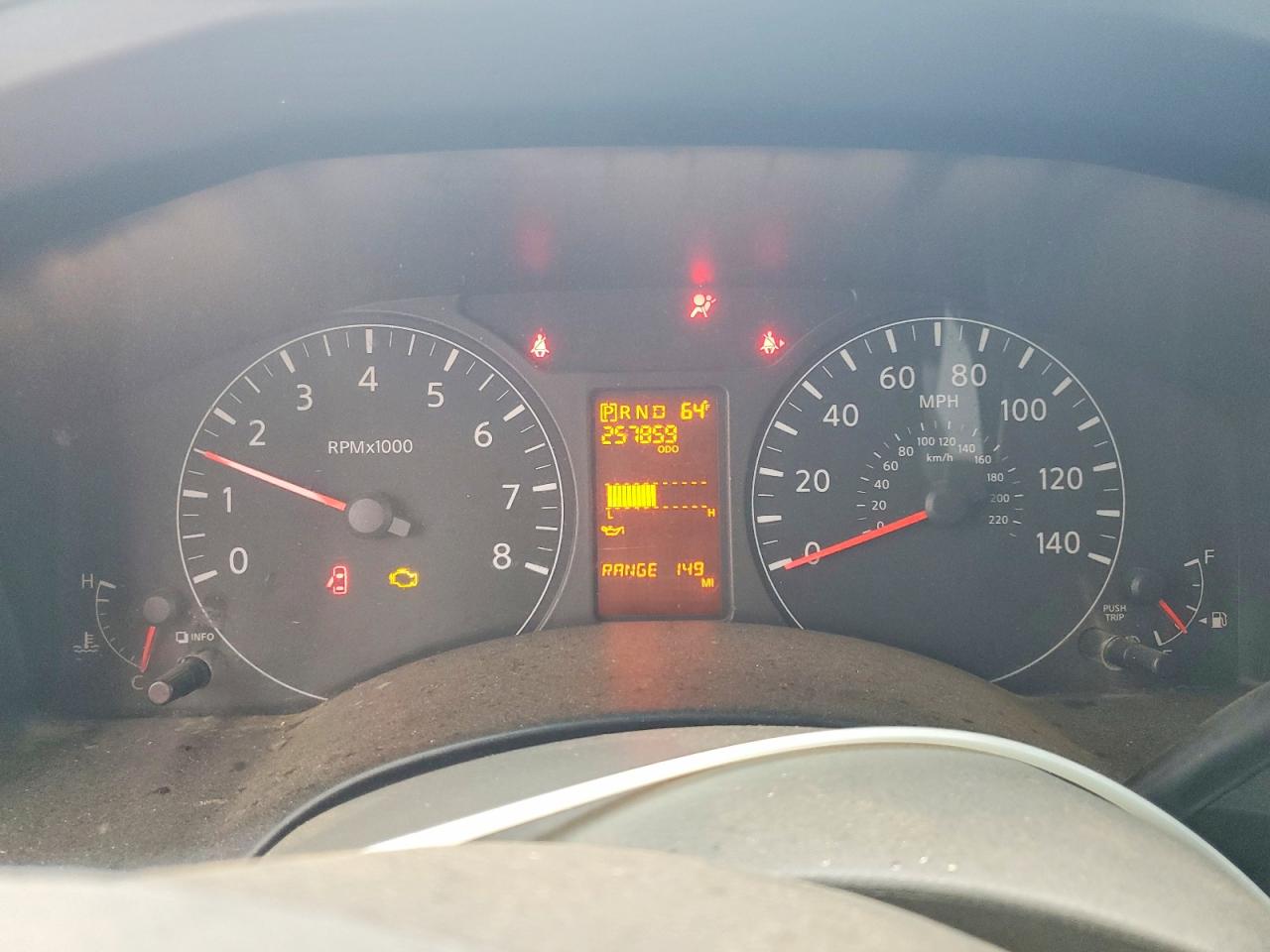 Nissan Nv