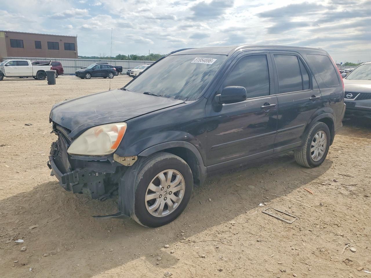 Salvage Honda Crv Image