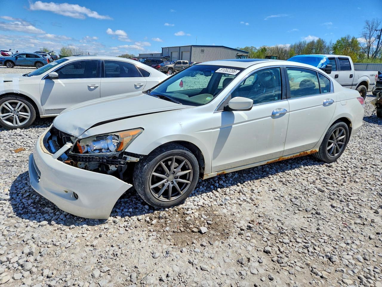 Salvage Honda Accord Image