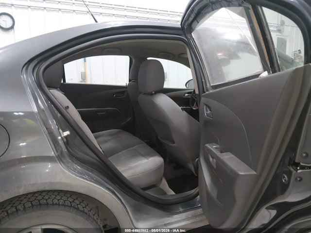 Chevrolet Sonic 2lt