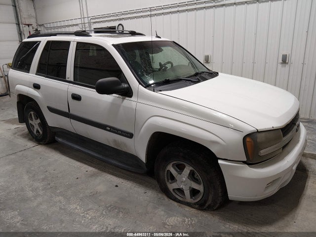 Salvage Chevrolet Trailblazer Image