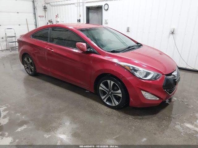 Salvage Hyundai ELANTRA Image
