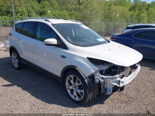 Salvage Ford Escape Image