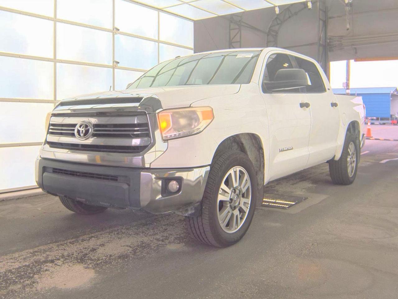 Toyota Tundra Crewmax Sr5
