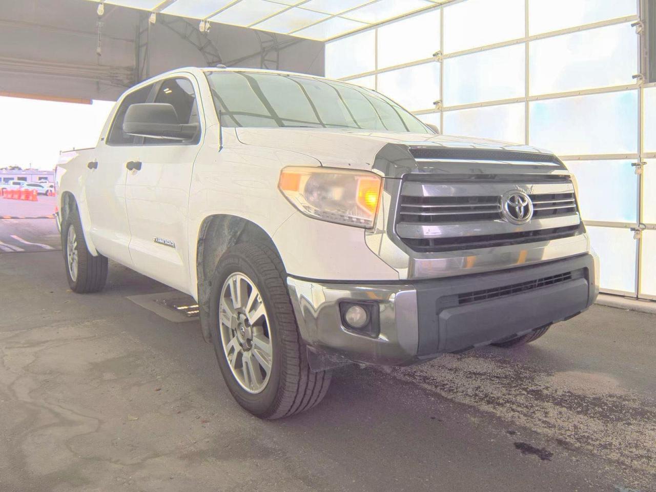 Salvage Toyota Tundra Image