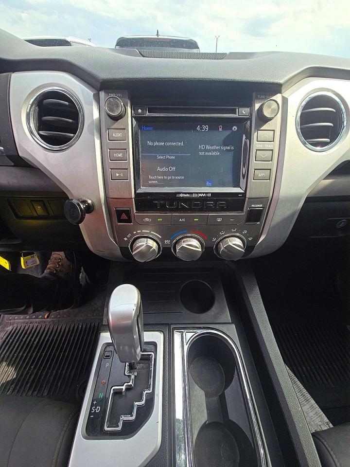 Toyota Tundra Crewmax Sr5