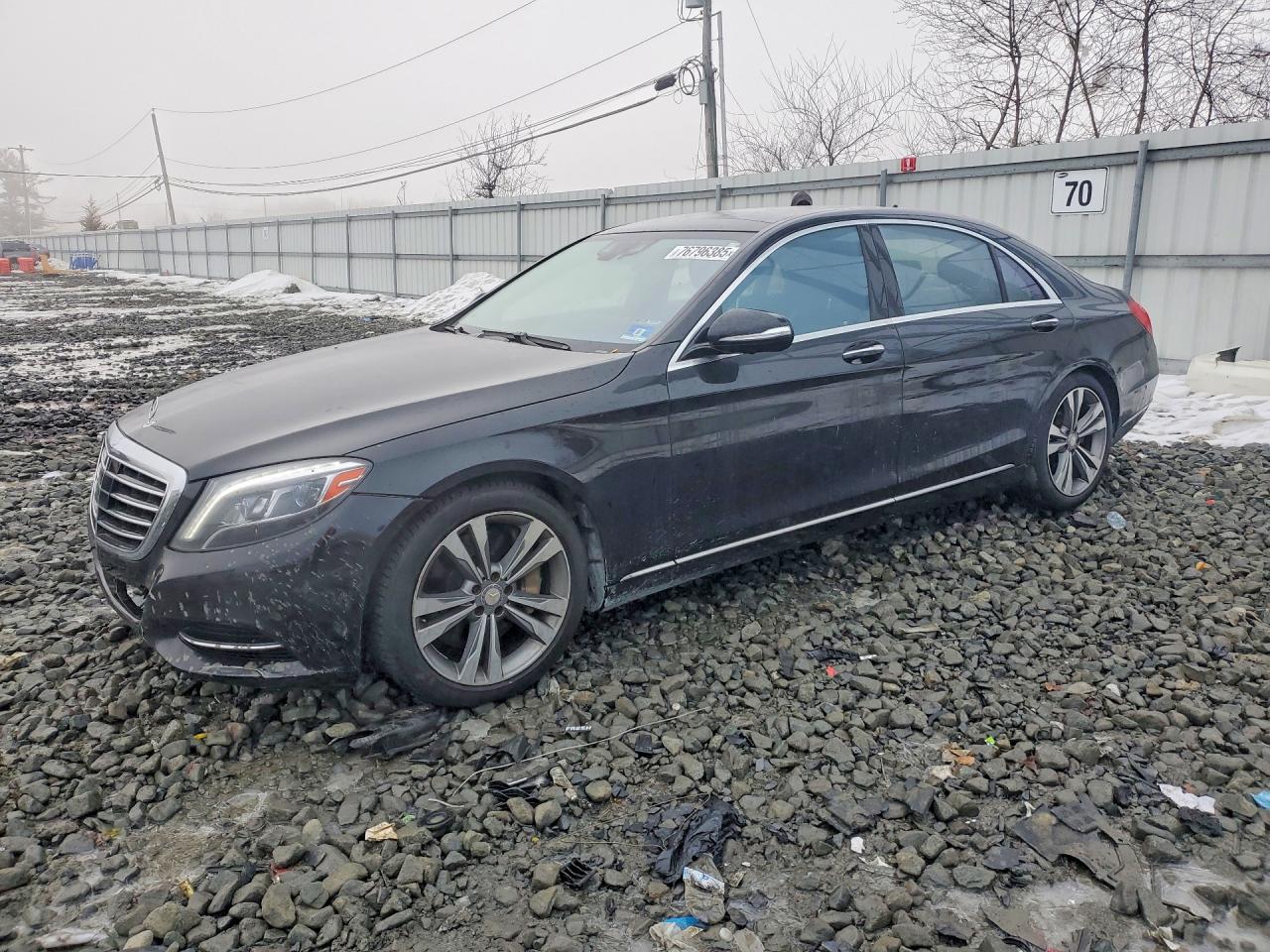 Salvage Mercedes-Benz S-Class Image