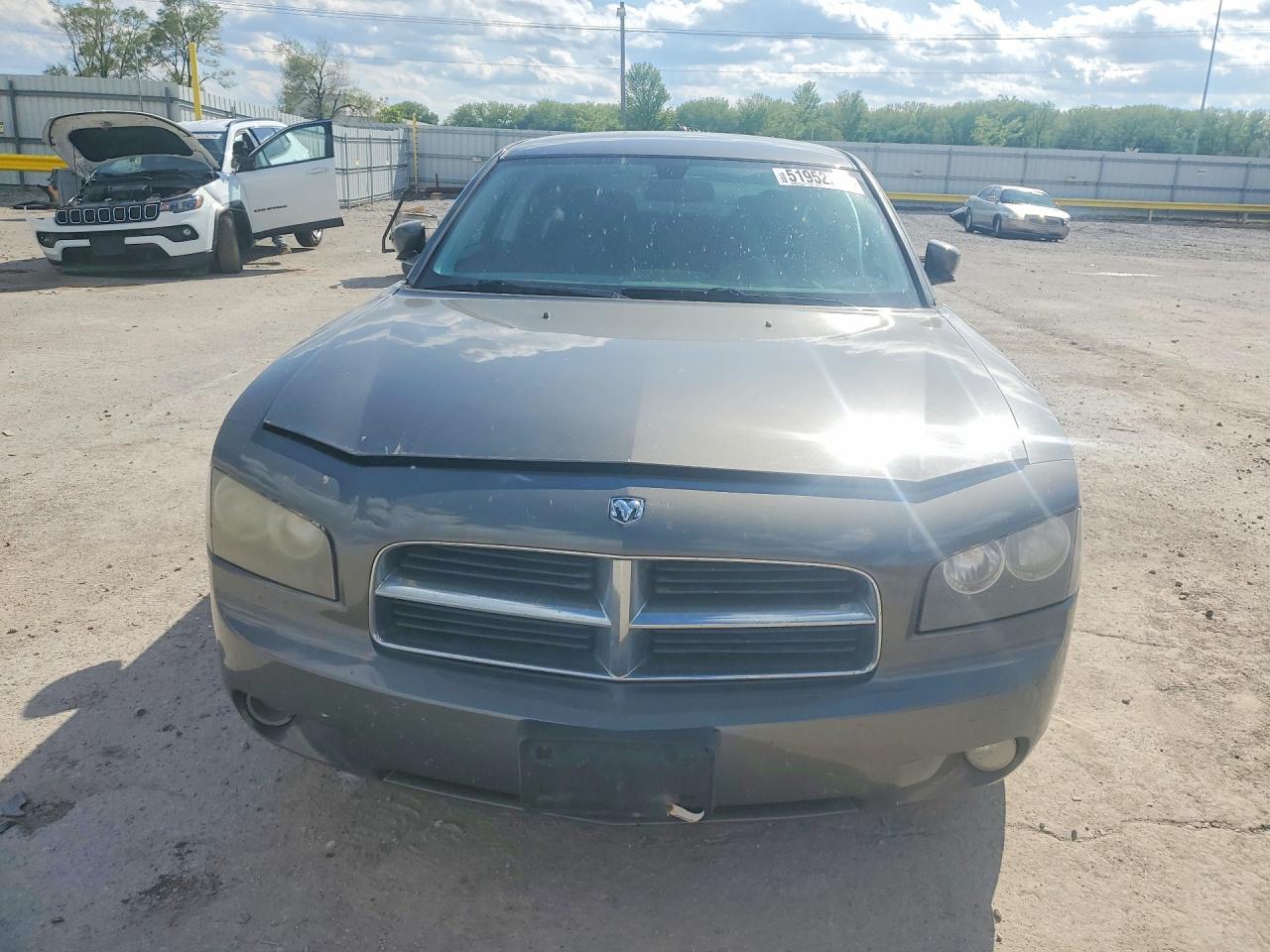 Dodge Charger Sxt