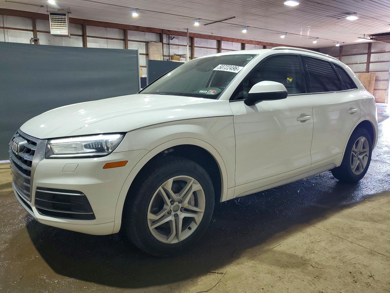 Salvage Audi Q5 Image
