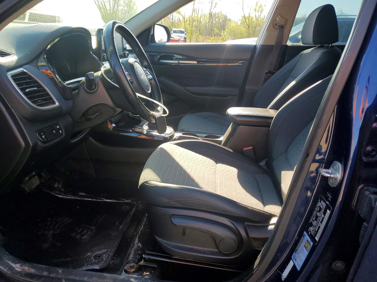 Kia Seltos S