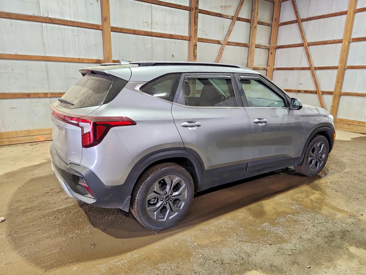 Kia Seltos S