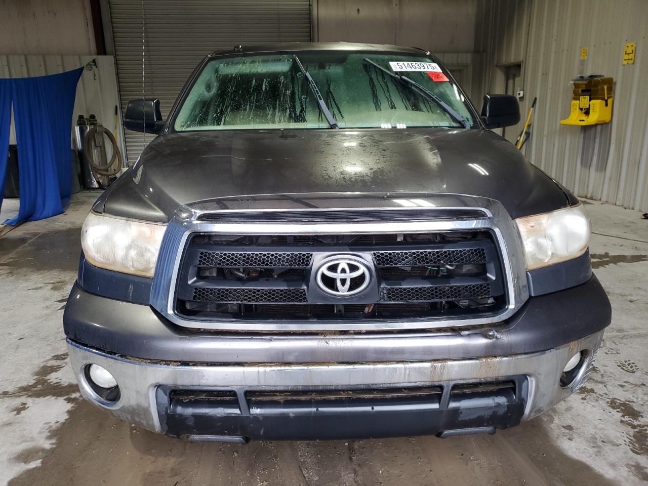 Toyota Tundra Double Cab Sr5