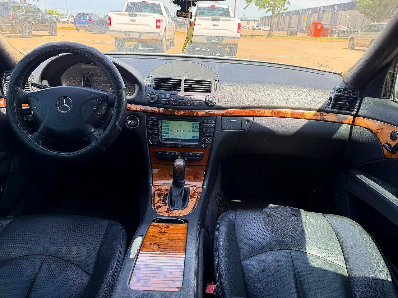 Mercedes-Benz E-Class 350