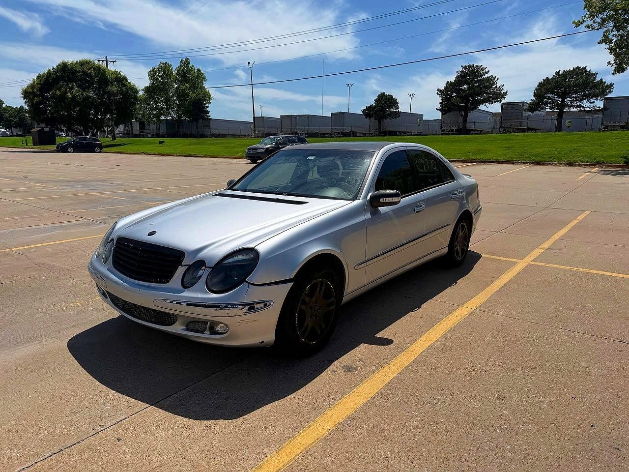 Mercedes-Benz E-Class 350