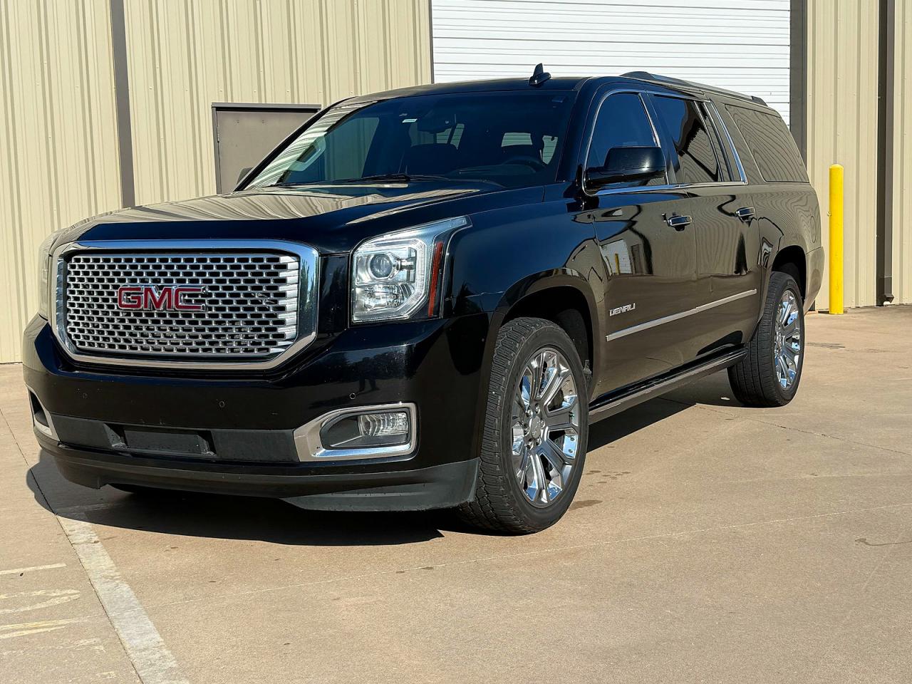 GMC Yukon Denali