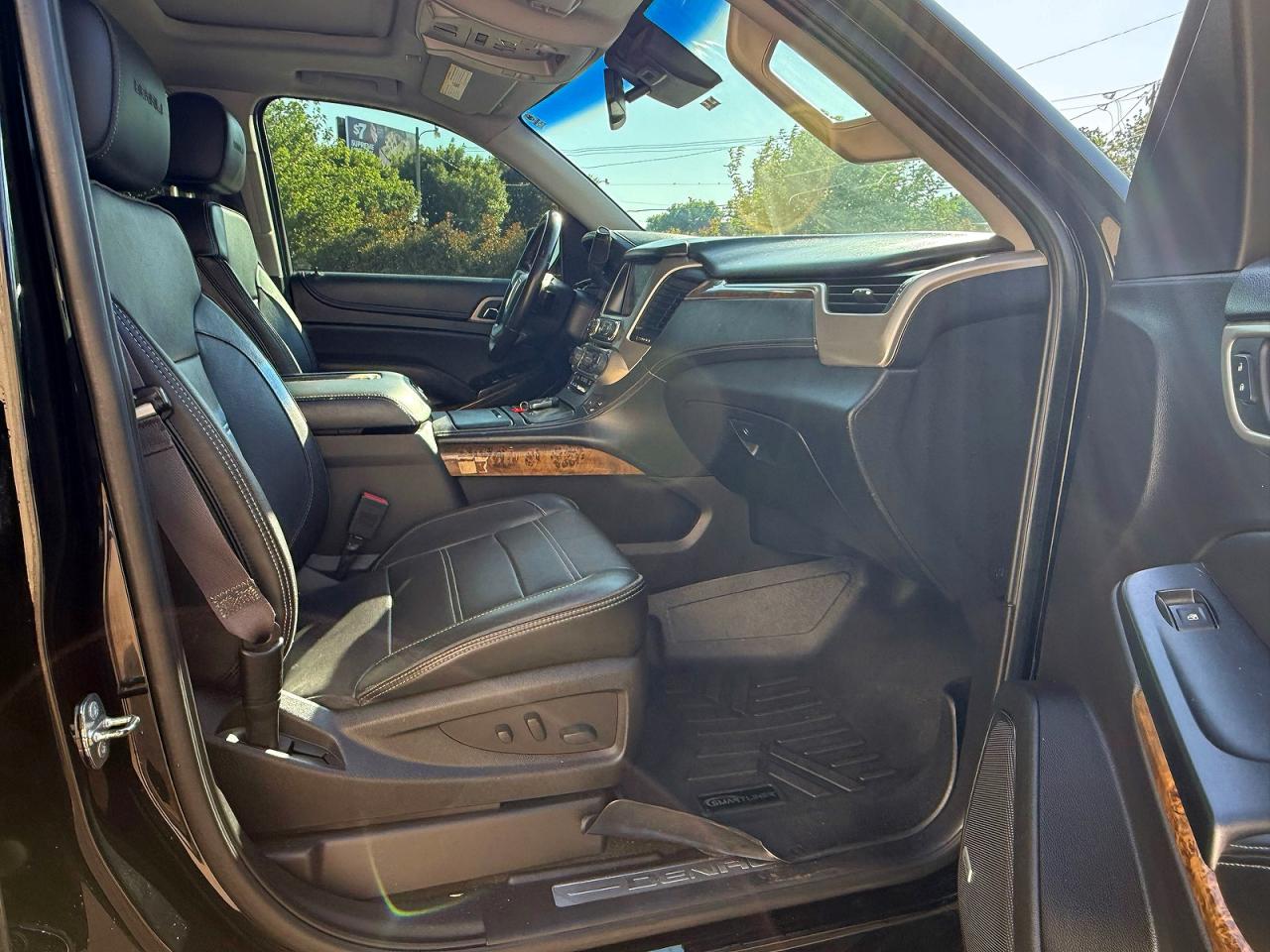 GMC Yukon Denali