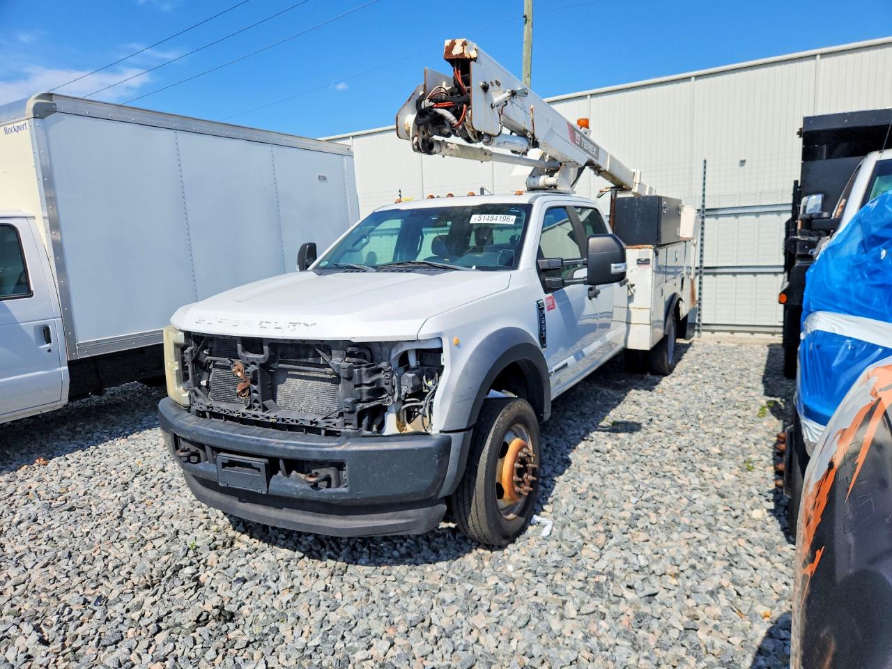 Salvage Ford F-550 Image