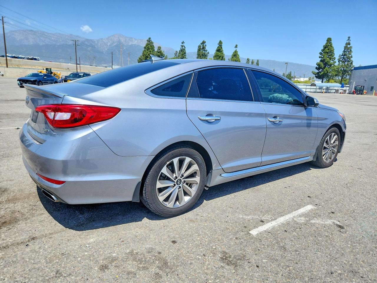Hyundai SONATA Sport