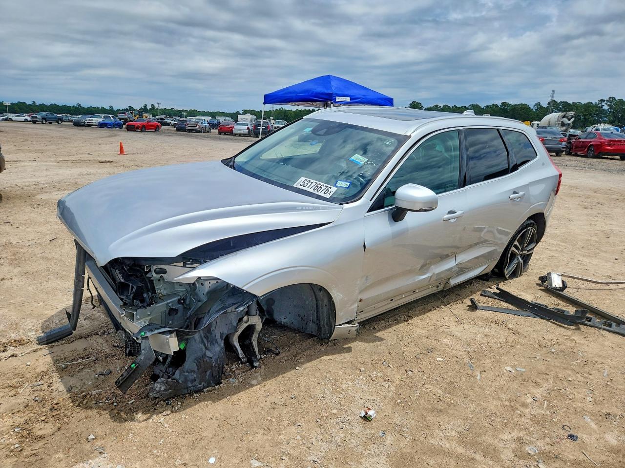 Salvage Volvo XC60 Image