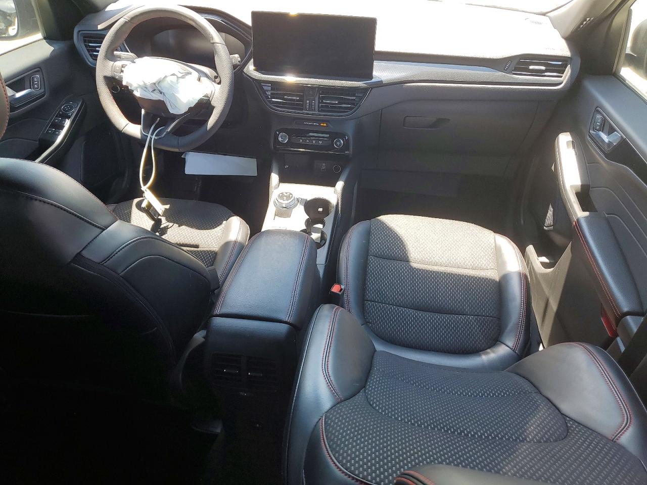 Ford Escape St Line