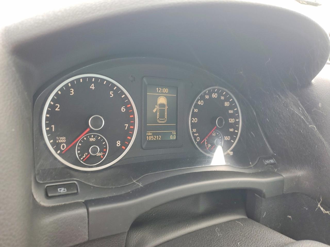 Volkswagen Tiguan S