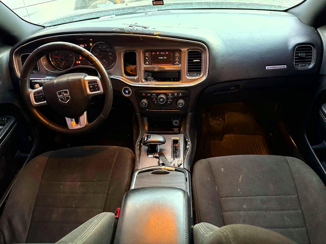 Dodge Charger Sxt