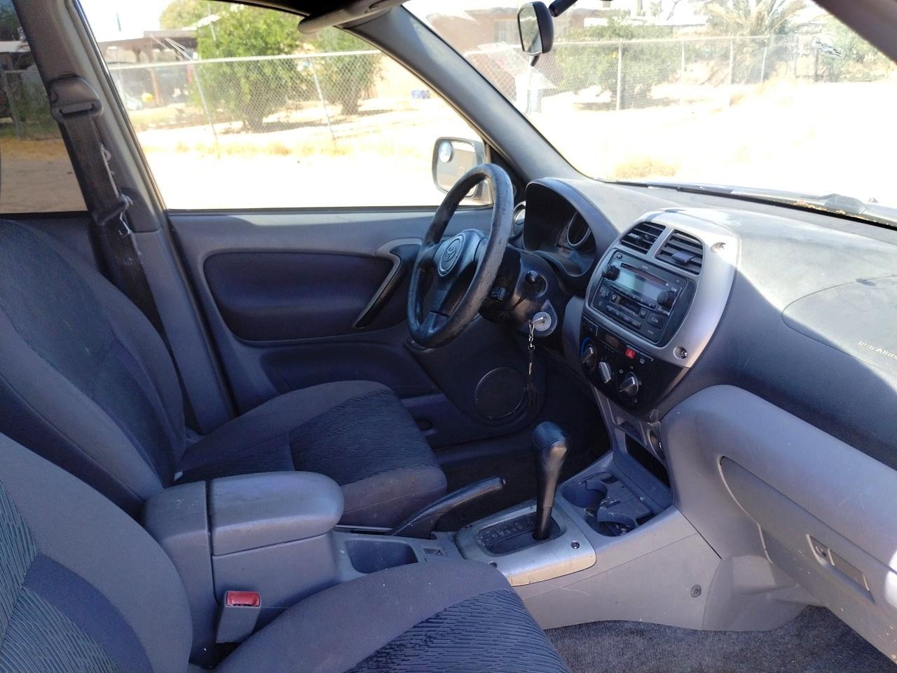 Toyota RAV4 Base