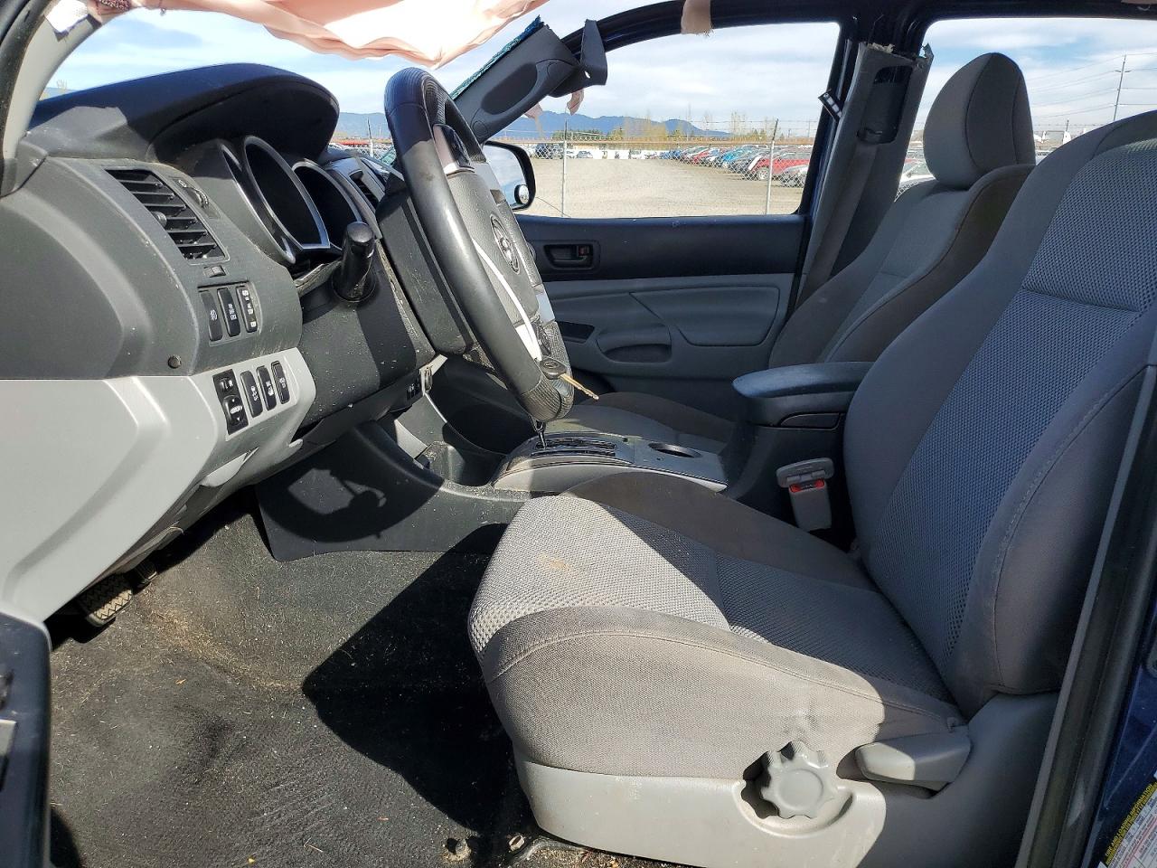 Toyota Tacoma V6