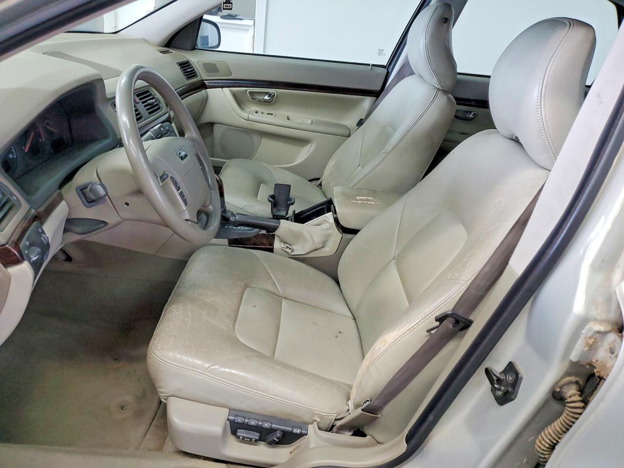 Volvo S80