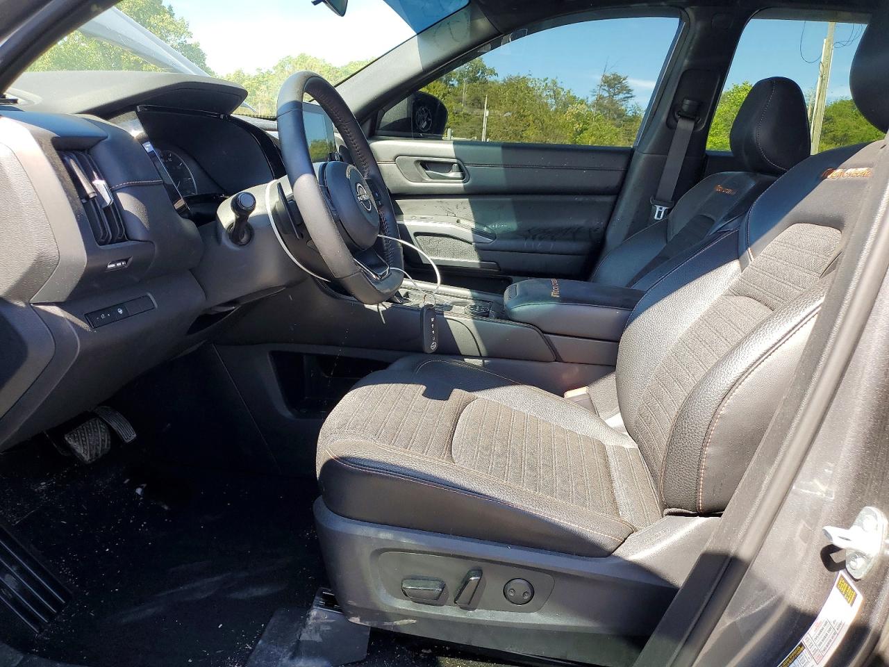 Nissan Pathfinder Rock Creek