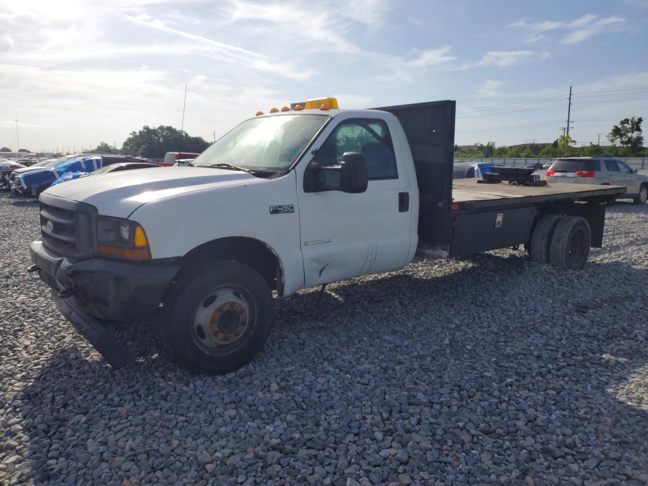 Salvage Ford F-450 Image