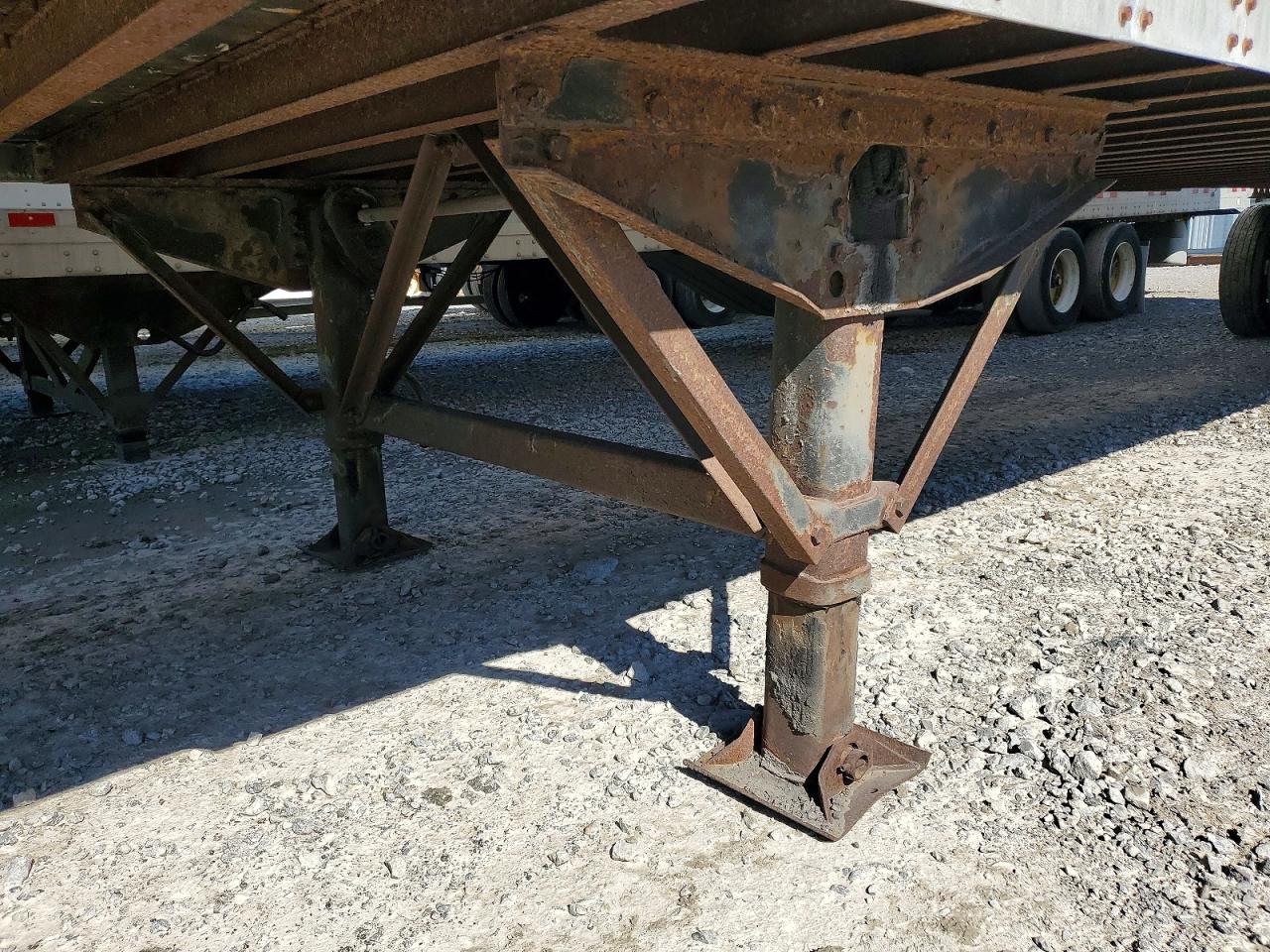 Stoughton Trailers I