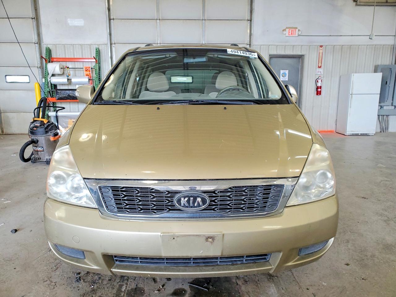 Kia Sedona Lx