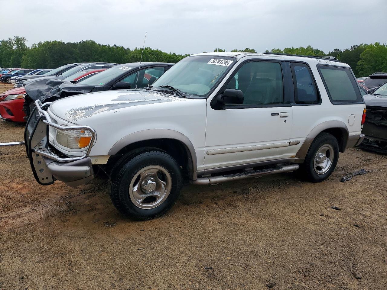Salvage Ford Explorer Image
