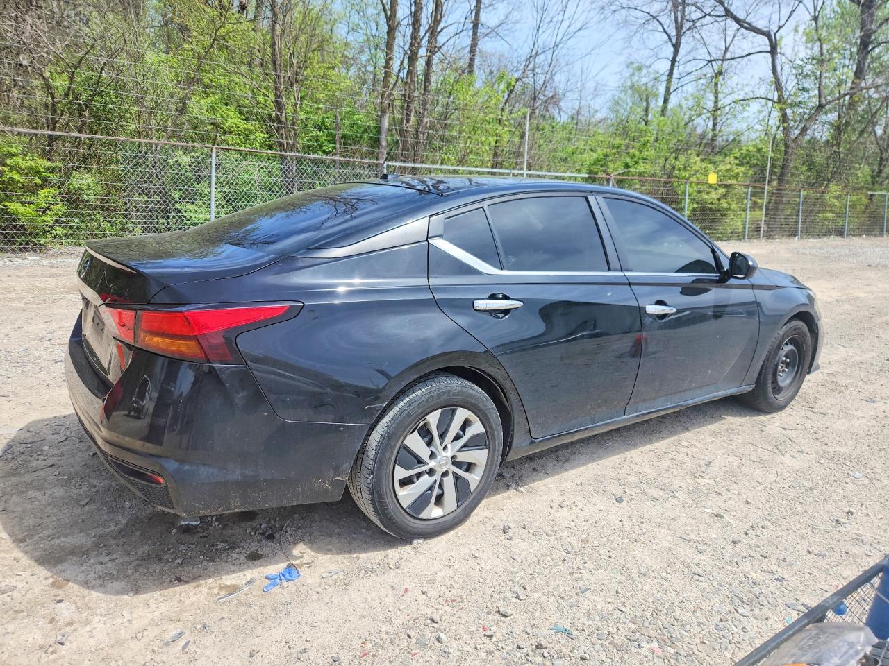 Nissan Altima S