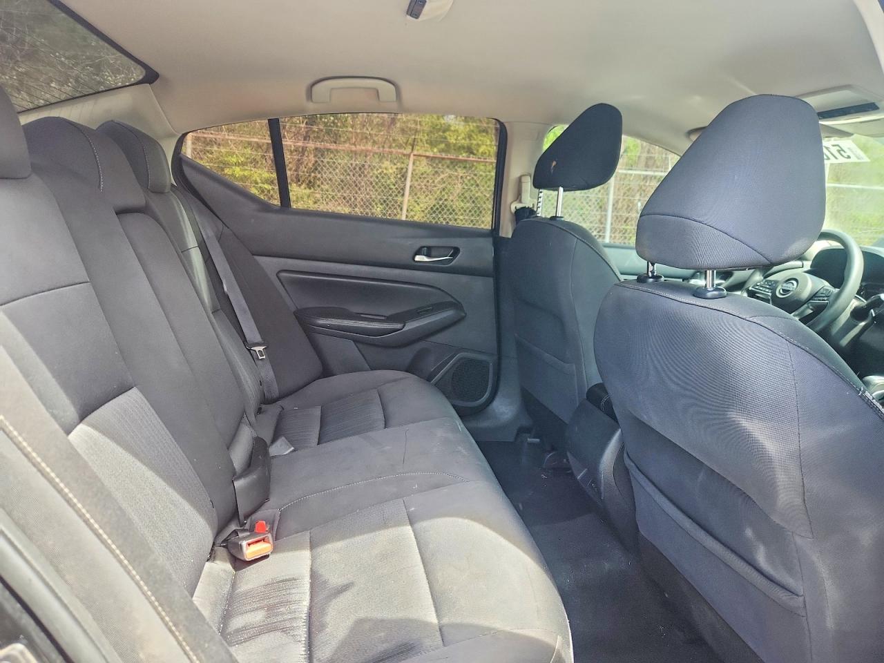 Nissan Altima S
