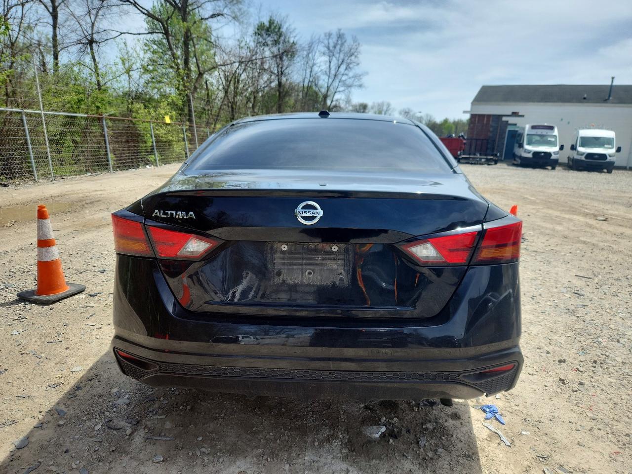 Nissan Altima S