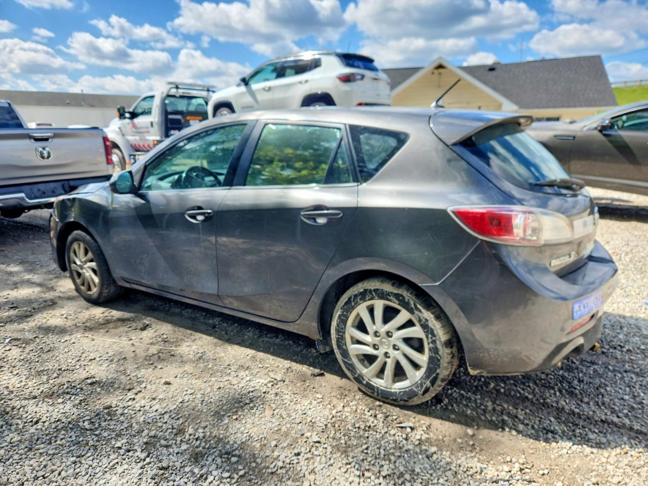 Mazda 3 I