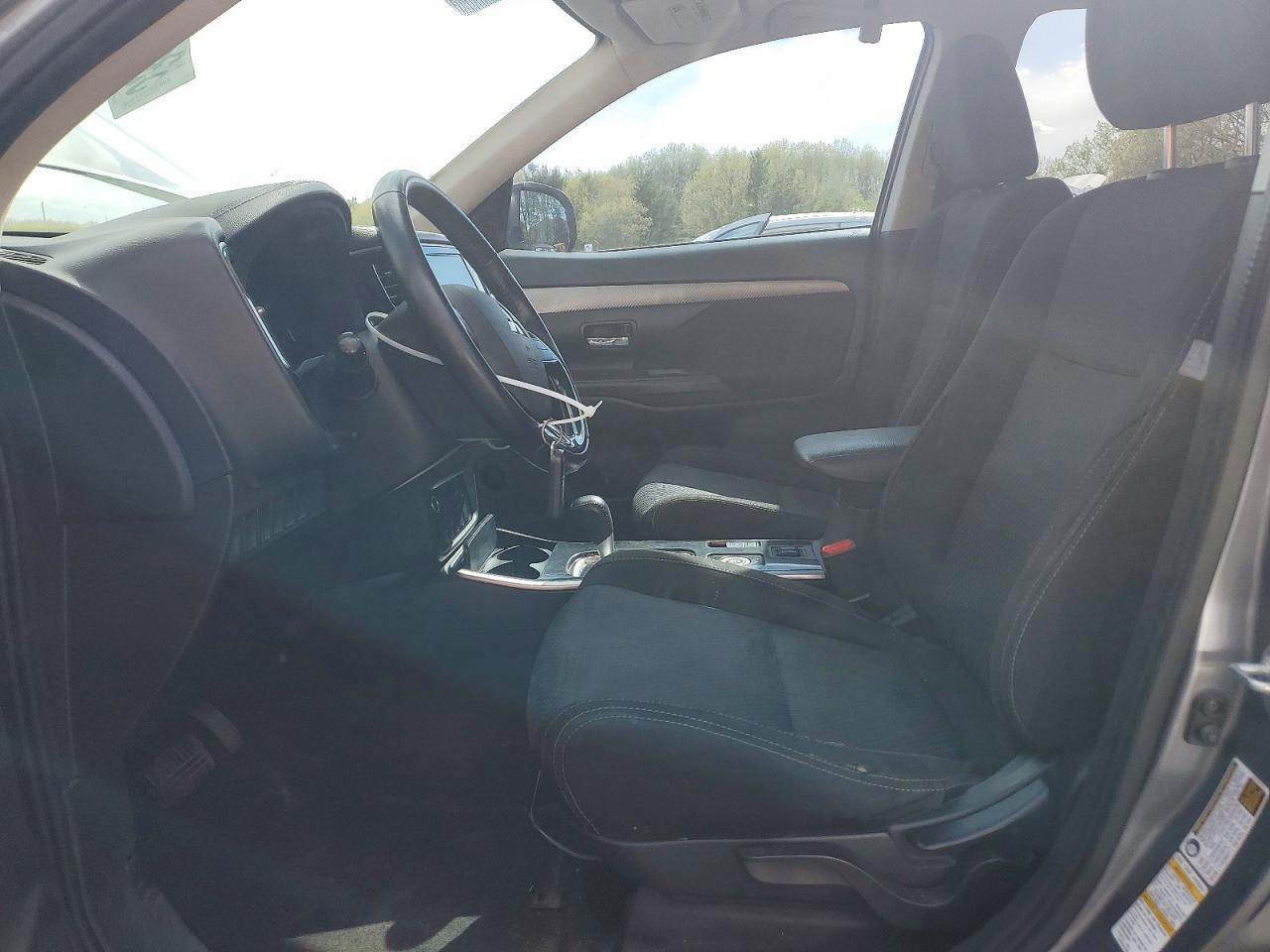 Mitsubishi Outlander Se