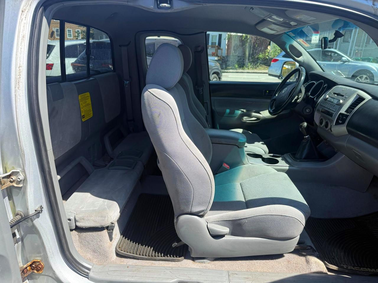 Toyota Tacoma Access Cab