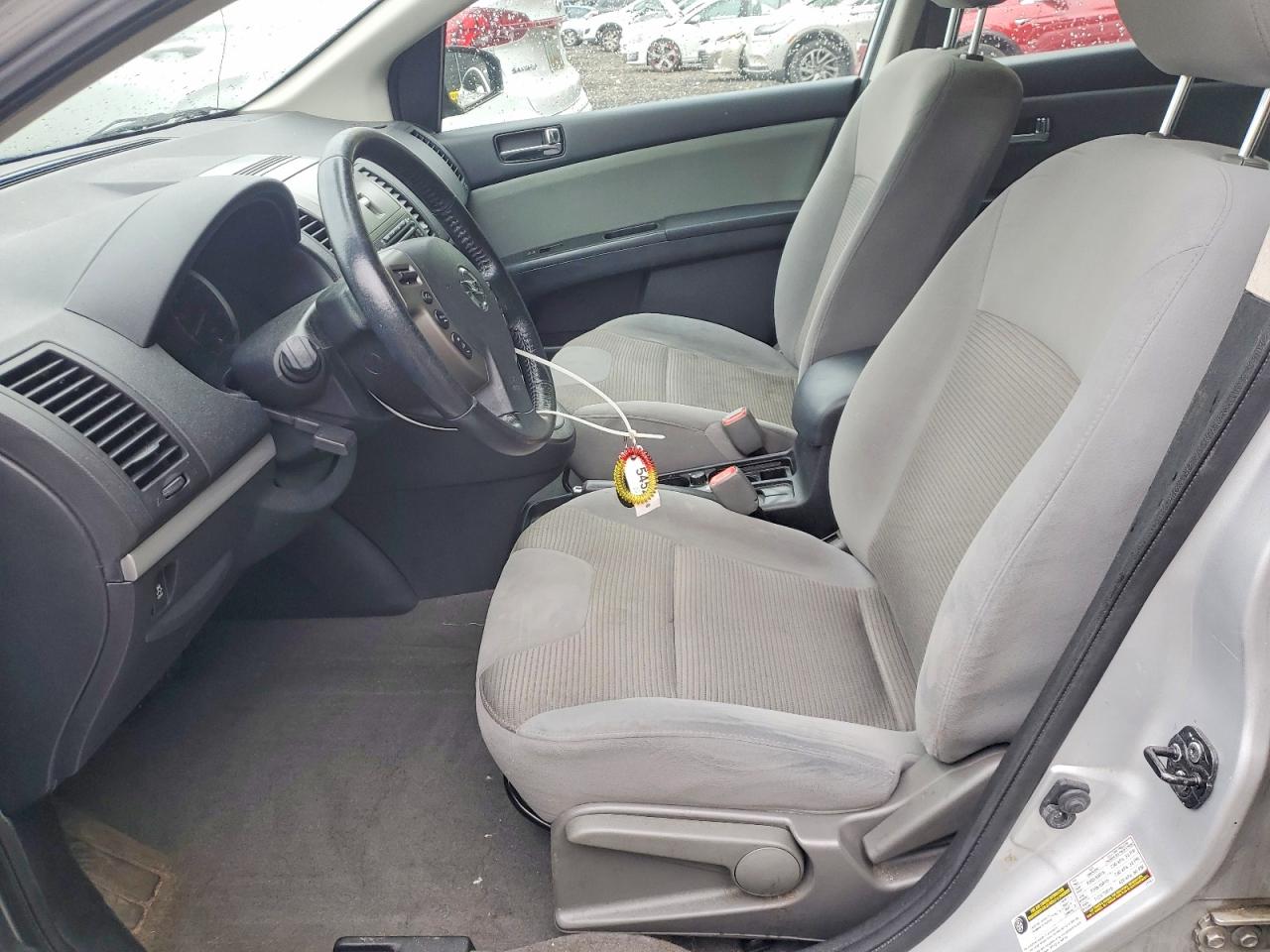 Nissan Sentra 2.0