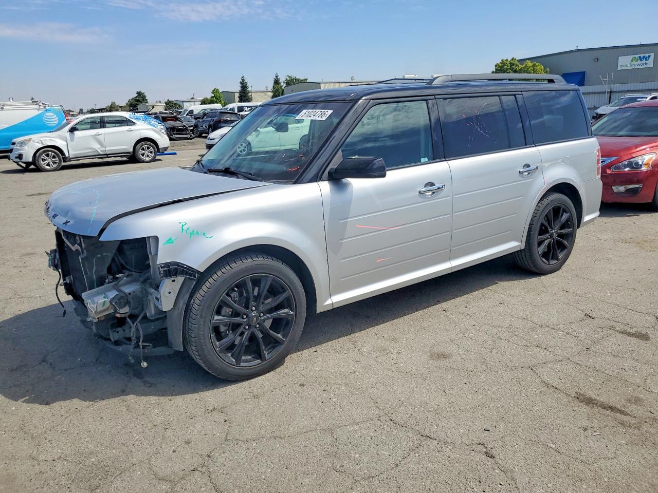 Salvage Ford Flex Image