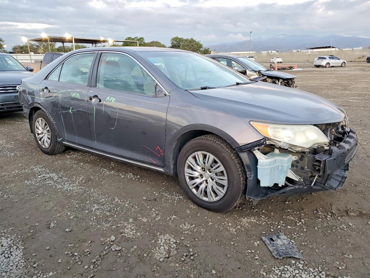 Toyota Camry L