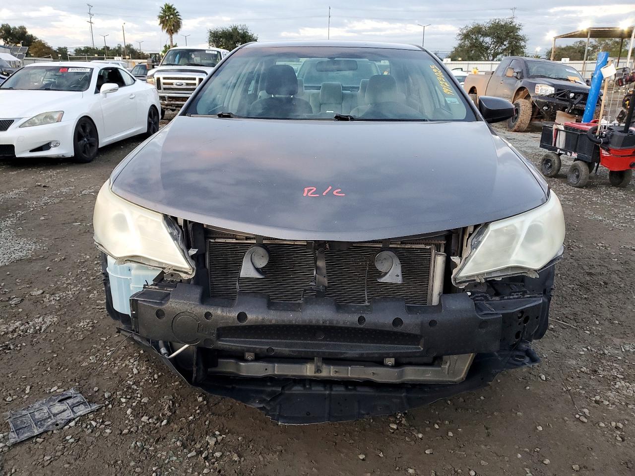 Toyota Camry L