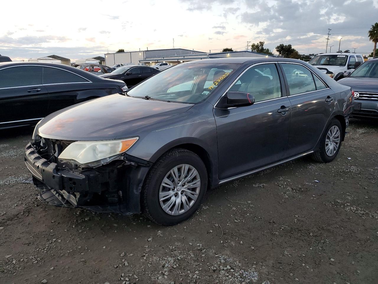Salvage Toyota Camry Image