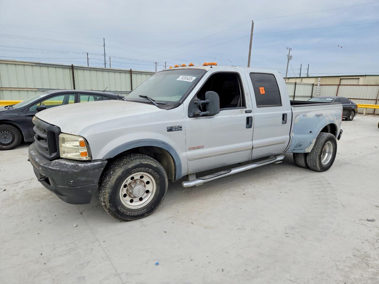 Salvage Ford F-250 Image